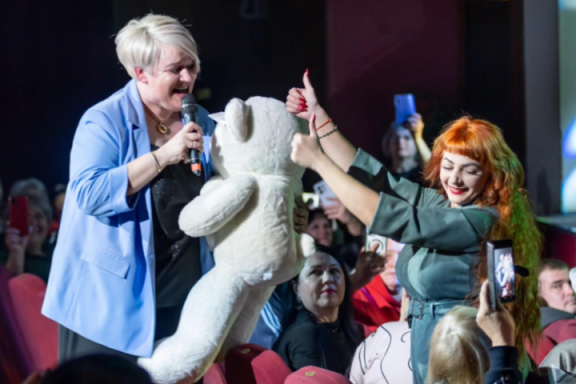 &Acy;&lcy;&iecy;&ncy;&acy; &Rcy;&ocy;&scy;&scy; "&CHcy;&iecy;&rcy;&ncy;&acy;&yacy; &scy;&mcy;&ocy;&rcy;&ocy;&dcy;&icy;&ncy;&acy;"